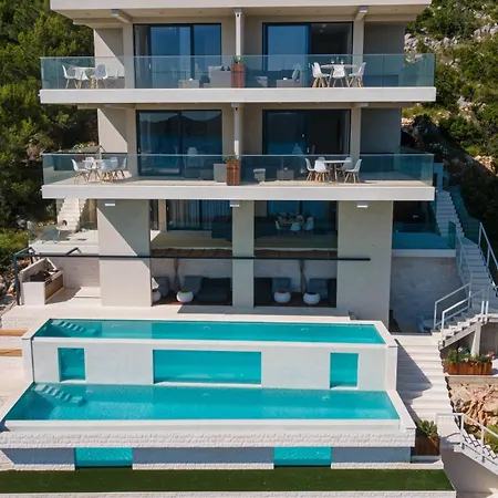 Sunset Apartment
